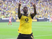 Serhou Guirassy Extends Streak As Borussia Dortmund Cruise Past 10-Man Heidenheim