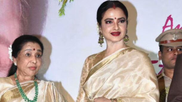 When '<i>Umrao Jaan</i>' Rekha Fangirled Over Asha Bhosle: "<i>Jisko Main Bahut Zyada Pyaar Karti Hoon Usse Main...</i>"