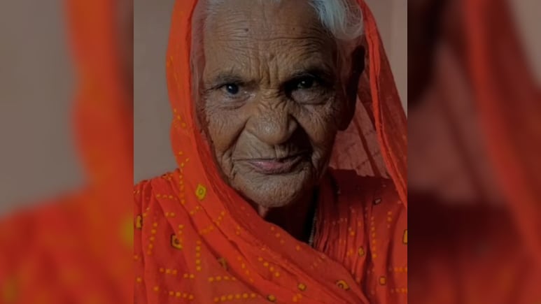 Rajasthan: मां के दाह संस्कार के लिए भिड़ गए बेटे, कई घंटे रखा रहा शव; पुलिस ने सुलझाया मामला 