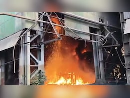 झारखंड के बोकारो स्टील प्लांट में हादसा, चार ठेका मजदूर गंभीर रूप से झुलसे झारखंड के बोकारो स्टील प्लांट में हादसा, चार ठेका मजदूर गंभीर रूप से झुलसे