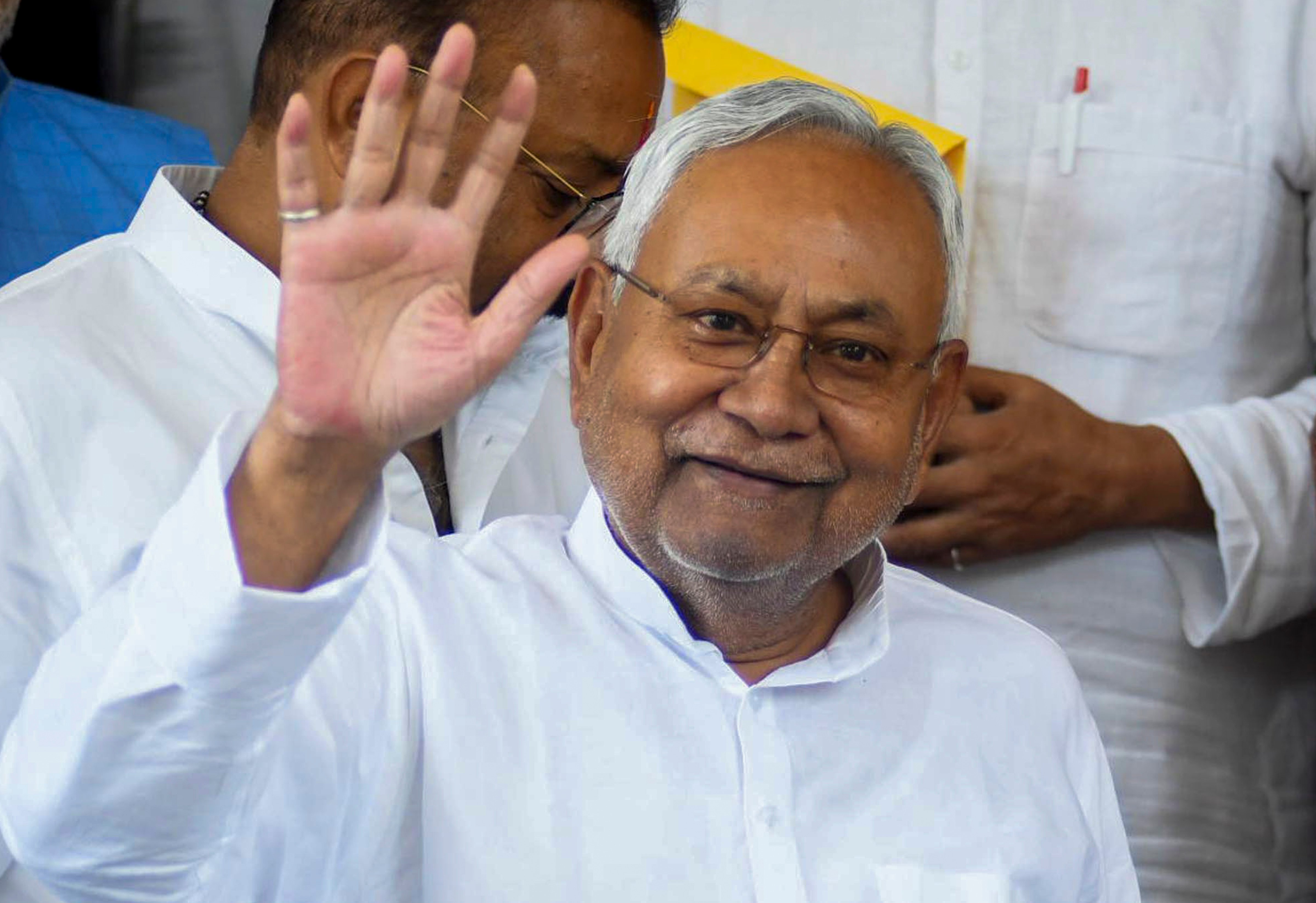 Nitish Kumar Transfers Rs 2,920 Crore To Bank Accounts Of Over 49 Lakh Students