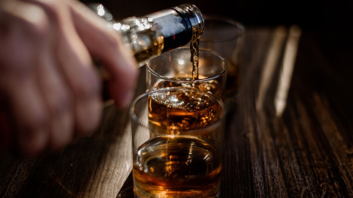 Heavy Drinkers Are More Prone To Severe Early Brain Stroke: Study