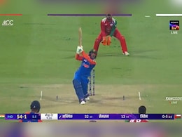 IND vs OMAN: अभिषेक शर्मा ने T20I में वर्ल्ड रिकॉर्ड बनाकर मचाया तहलका, ऐसा करने वाले दुनिया के इकलौते बल्लेबाज IND vs OMAN: अभिषेक शर्मा ने T20I में वर्ल्ड रिकॉर्ड बनाकर मचाया तहलका, ऐसा करने वाले दुनिया के इकलौते बल्लेबाज