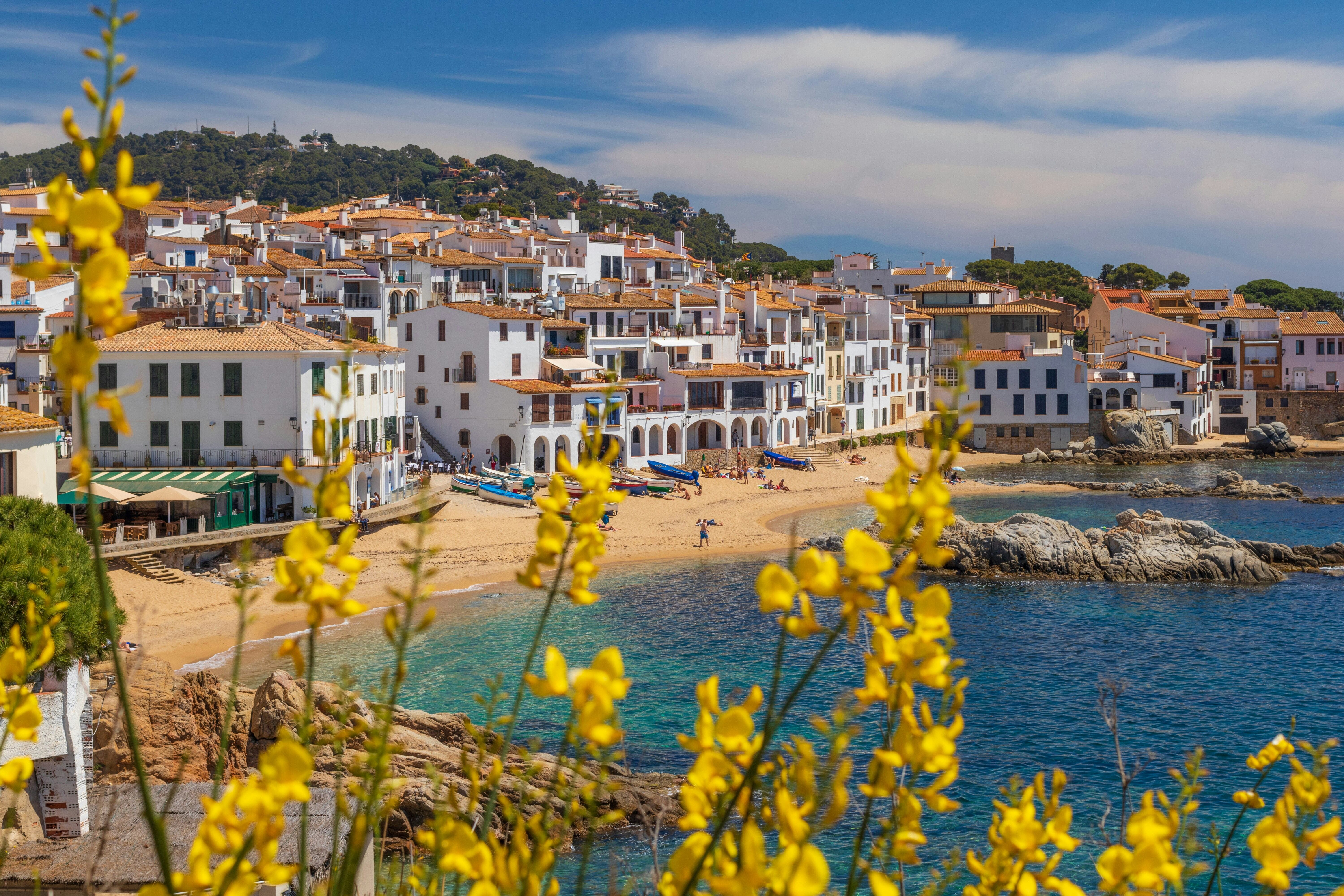Want To Live In Spain? The Country Is Offering A Permanent Residency And Indians Can Apply Too