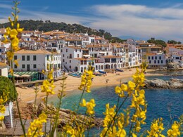 Want To Live In Spain? The Country Is Offering A Permanent Residency And Indians Can Apply Too Want To Live In Spain? The Country Is Offering A Permanent Residency And Indians Can Apply Too