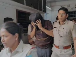ट्यूशन पढ़ने गई छात्रा गायब, फिर घर आई टुकड़ों में कटी लाश, बीरभूम में हुआ कुछ ऐसा कि कलेजा दहल जाए ट्यूशन पढ़ने गई छात्रा गायब, फिर घर आई टुकड़ों में कटी लाश, बीरभूम में हुआ कुछ ऐसा कि कलेजा दहल जाए