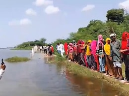 दो गांव के बीच तालाब की जंग... एक के लिए वरदान तो दूसरे के लिए अभिशाप, एक तरफ रखवाली तो दूसरी ओर तोड़ने की तैयारी