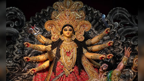 Navratri 2025 Date: नवरात्रौत्सव कधी आहे? तिथी, घटस्थापना, शुभ मुहूर्त, 9 रंग आणि त्यांचे महत्त्व जाणून घ्या