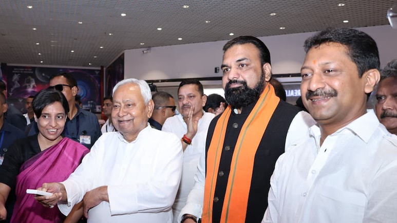 वर्चुअल रियलिटी थियेटर का CM नीतीश ने किया शुभारंभ, दिलचस्प अंदाज में समझ सकेंगे विज्ञान की दुनिया