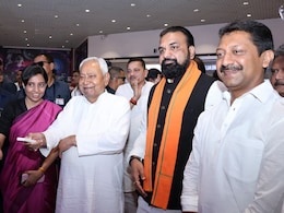 वर्चुअल रियलिटी थियेटर का CM नीतीश ने किया शुभारंभ, दिलचस्प अंदाज में समझ सकेंगे विज्ञान की दुनिया वर्चुअल रियलिटी थियेटर का CM नीतीश ने किया शुभारंभ, दिलचस्प अंदाज में समझ सकेंगे विज्ञान की दुनिया