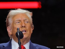 Donald Trump's H-1B Visa Fees Hike Raises Doctor Shortage Concerns In US Donald Trump's H-1B Visa Fees Hike Raises Doctor Shortage Concerns In US