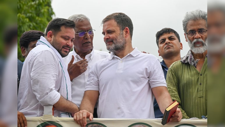 बिहार में महागठबंधन में सीट शेयरिंग पर फंस रही बात, क्या RJD और कांग्रेस को देनी होगी सहयोगियों को अपनी सीट