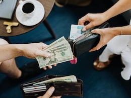 Should You Exchange Currency At The Airport? The Truth About Rates And Fees Should You Exchange Currency At The Airport? The Truth About Rates And Fees
