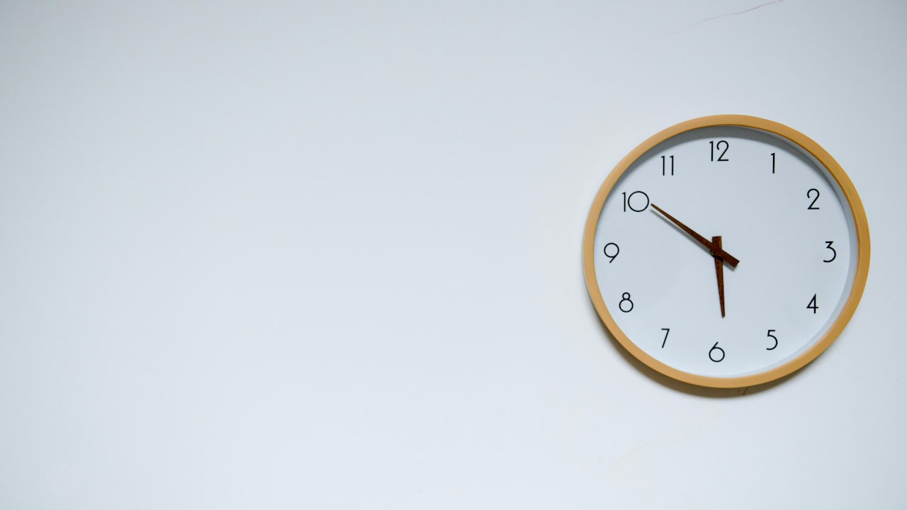 Classic To Contemporary, Here Is How To Choose The Perfect Clock For Your Home.