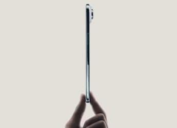 iPhone Air अल्ट्रा-स्लिम डिझाइन, A19 Pro चिप आणि AI फिचर्ससह झाला लॉन्च