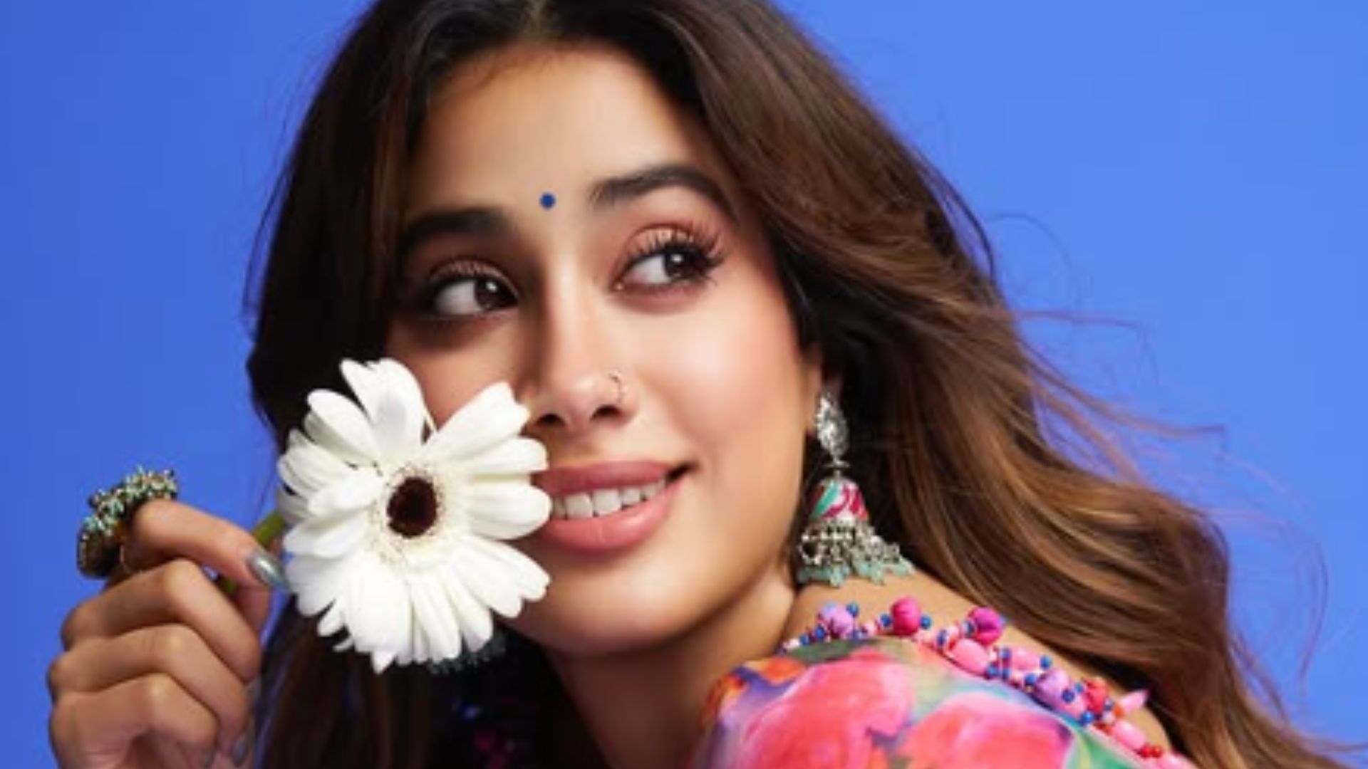Janhvi Kapoor Wants A "Quick" Wedding, A "Very Long" Honeymoon: "Don't Want Too Many People"