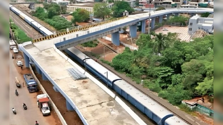 भोपाल का '90 डिग्री' वाला पुल फिर चर्चा में, खतरनाक ब्रिज के मोड़ को लेकर हुआ बड़ा खुलासा