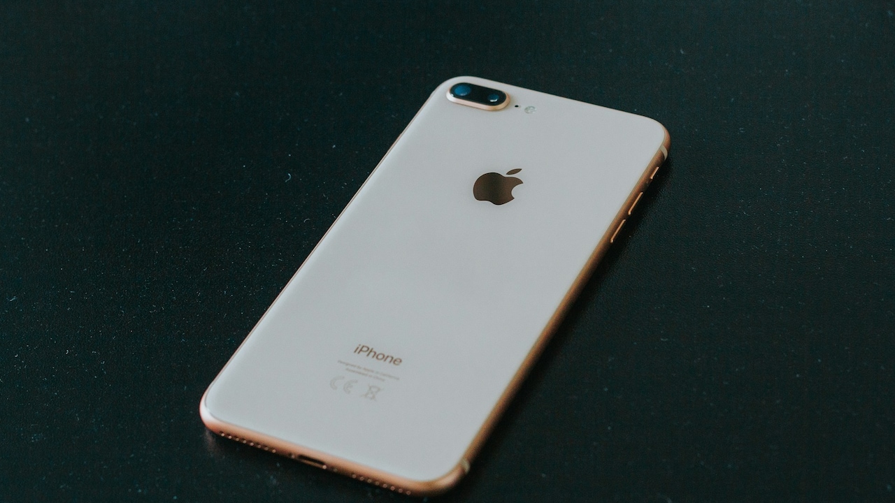 iPhone 17 Launch Tmorrow And Expected Price In India
