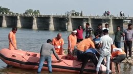 Rajasthan: नदी में नहाने गए 5 दोस्त तेज बहाव में फंसे; 2 की मौत; 3 बाल-बाल बचे