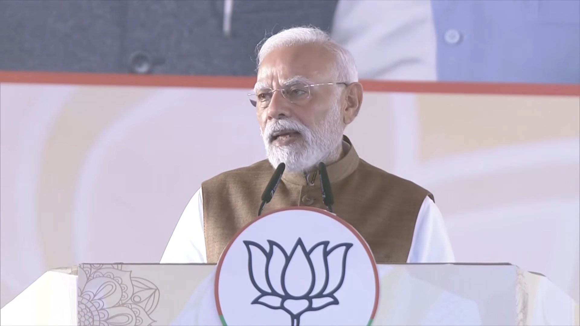 बयान बहादुरों... पीएम मोदी ने इनकम टैक्स और जीएसटी पर खोली कांग्रेस की पोल