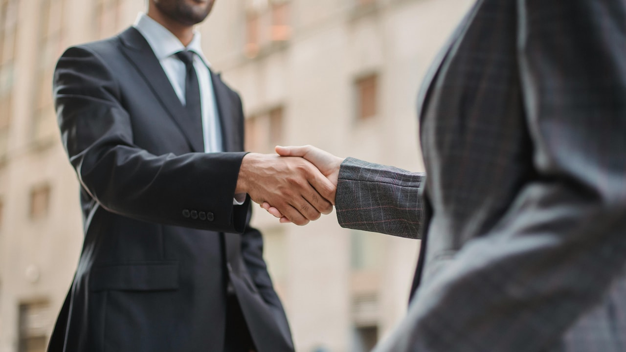Mens Suit Fit Guide: How To Fix Common Mistakes