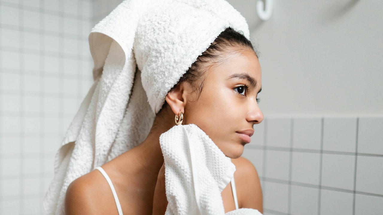Facial Cleansing Errors To Avoid for Clear, Healthy And Glowing Skin