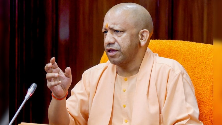 UP में TET की अनिवार्यता पर सीएम योगी का बड़ा कदम, सुप्रीम कोर्ट का दरवाजा खटखटाएगी सरकार