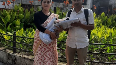 Success Story: 20 दिन की बेटी को गोद में लेकर इंटरव्यू देने पहुंची Varsha Patel, 1st रैंक लाकर बनीं DSP