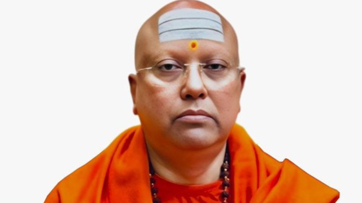 Delhi Baba Who Faces Sexual Assault Charges Using Disguise To Evade Arrest