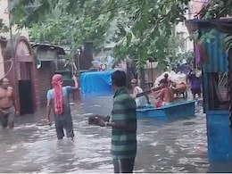 Kolkata Streets Waterlogged After Heavy Rain, Metro Services Hit Kolkata Streets Waterlogged After Heavy Rain, Metro Services Hit