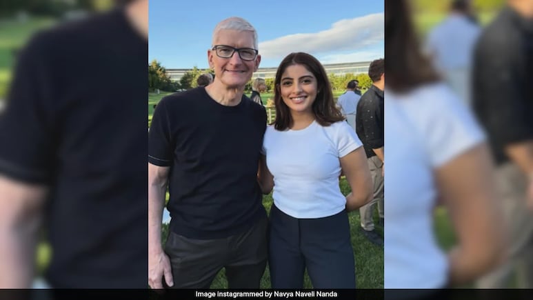 Navya Nanda Meets Tim Cook Ahead Of iPhone 17 Launch, Shweta Bachchan Reacts Navya Nanda Meets Tim Cook Ahead Of iPhone 17 Launch, Shweta Bachchan Reacts