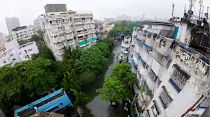5 Dead In Kolkata As Heavy Rain Causes Flooding, Traffic Chaos