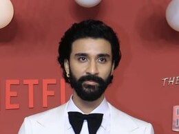 <i>The Ba***ds</i> Star Raghav Juyal On Why He Ignored Shah Rukh Khan On Stage At Preview Launch