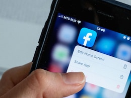 Facebook Brings Back "Poke" Feature After Nearly A Decade Facebook Brings Back "Poke" Feature After Nearly A Decade