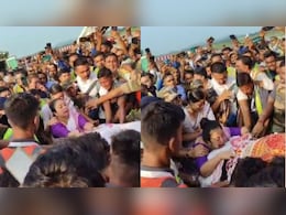 जुबीन गर्ग के पार्थिव शरीर के अंतिम दर्शन के लिए उमड़ी भीड़, वाइफ गरिमा सैकिया का रोना देख टूटा फैंस का दिल जुबीन गर्ग के पार्थिव शरीर के अंतिम दर्शन के लिए उमड़ी भीड़, वाइफ गरिमा सैकिया का रोना देख टूटा फैंस का दिल