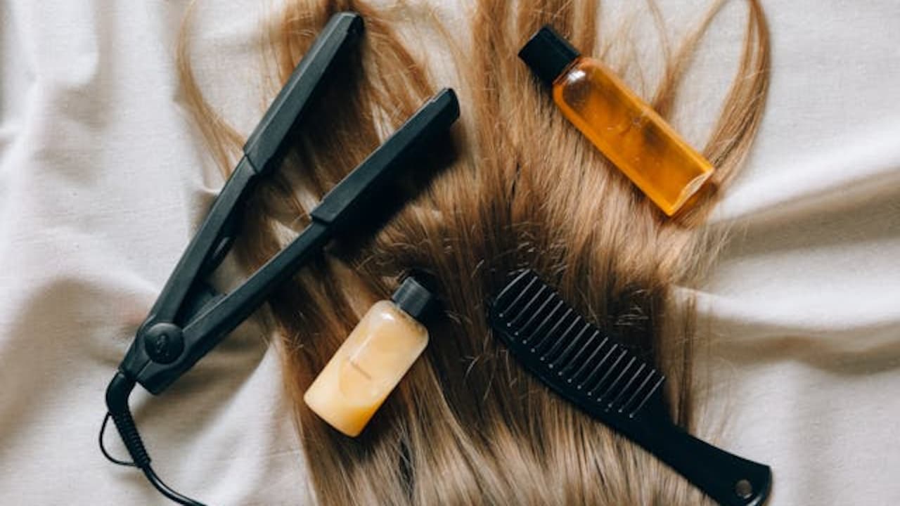 Useful tips to select the right hair straightener
