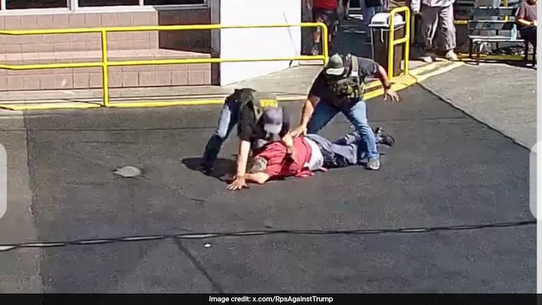 "I Was Begging": US Man, Slammed To Ground By Immigration Officials, Claims $50 Million "I Was Begging": US Man, Slammed To Ground By Immigration Officials, Claims $50 Million