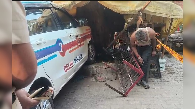 दिल्ली में रफ्तार का कहर! पुलिस की पेट्रोलिंग कार ने शख्स को रौंदा, हुई मौत