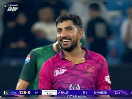 PAK vs UAE:  जुनैद सिदिद्की ने जो कर डाला, वह तो एशिया कप इतिहास में बड़े-बड़े टेस्ट स्टार बॉलर नहीं कर सके