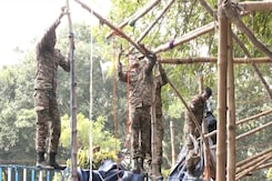 Army Removes Trinamool Congress Protest Stage, Party Slams Centre Army Removes Trinamool Congress Protest Stage, Party Slams Centre