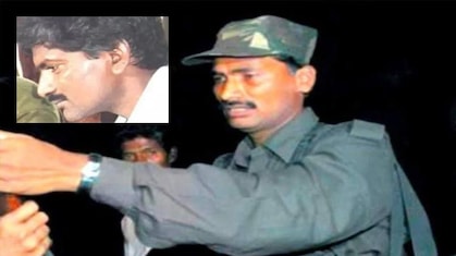 नक्सल संगठन के टॉप नेताओं का सरेंडर! देवजी और मल्ला राजिरेड्डी ने तेलंगाना में डाले हथियार