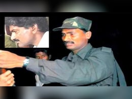 6 करोड़ का इनामी, 135 जवानों का हत्यारा, गुरिल्ला वॉर एक्सपर्ट... जानें कौन है नक्सलियों का नया नेता देवजी? 6 करोड़ का इनामी, 135 जवानों का हत्यारा, गुरिल्ला वॉर एक्सपर्ट... जानें कौन है नक्सलियों का नया नेता देवजी?
