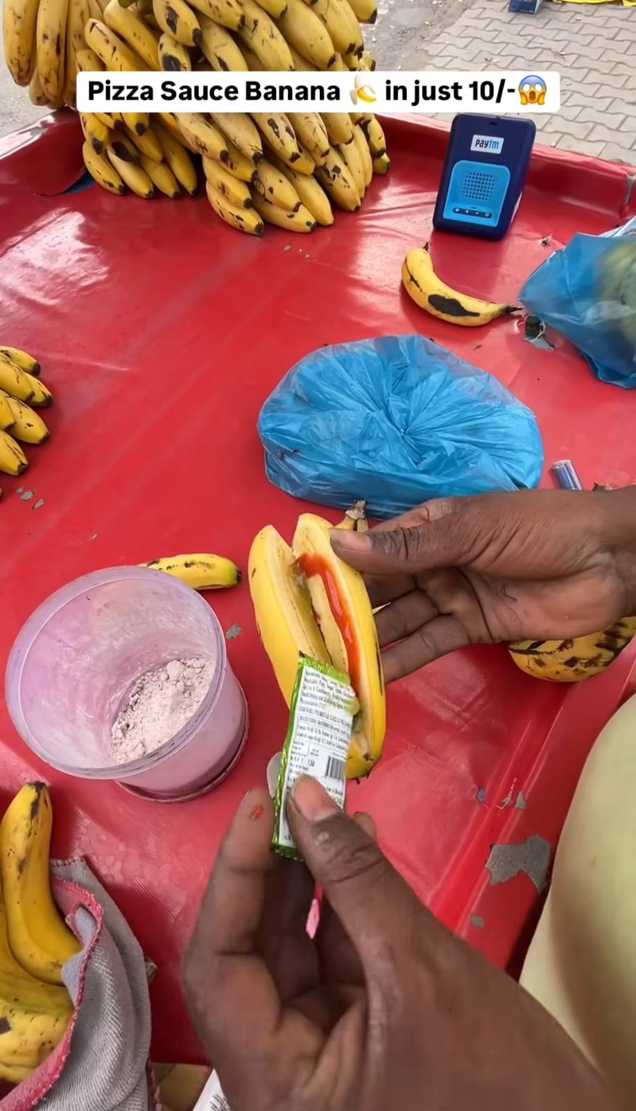 'But Why': Internet Asks As Street Vendor Serves Banana With Pizza Sauce