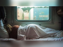 क्या आपको पता है ज्यादा सोना आपकी सेहत के लिए किसी वरदान से नही है कम, रिसर्च में हुआ खुलासा