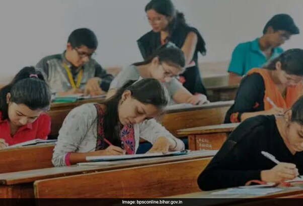 RRB Section Controller 2026 एग्जाम का एडमिट कार्ड जारी, 11 और 12 फरवरी को है परीक्षा