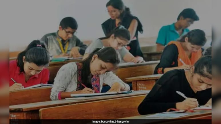 RRB Section Controller 2026 एग्जाम का एडमिट कार्ड जारी, 11 और 12 फरवरी को है परीक्षा