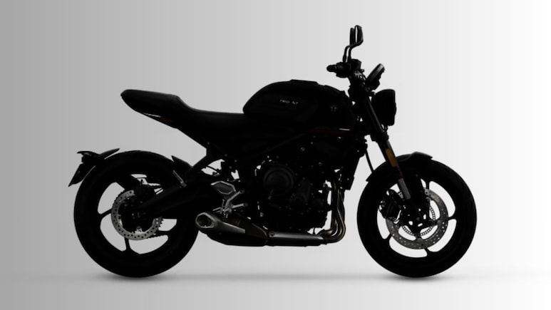 Triumph Trident 800 Snapped Testing Overseas, Here's What To Expect