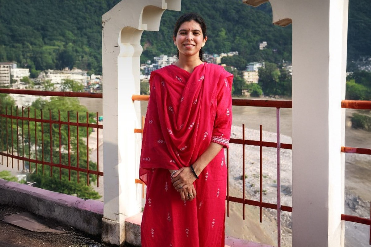 Parveen Sharma Shares Eco-Friendly Ways to Dispose of Puja Flowers