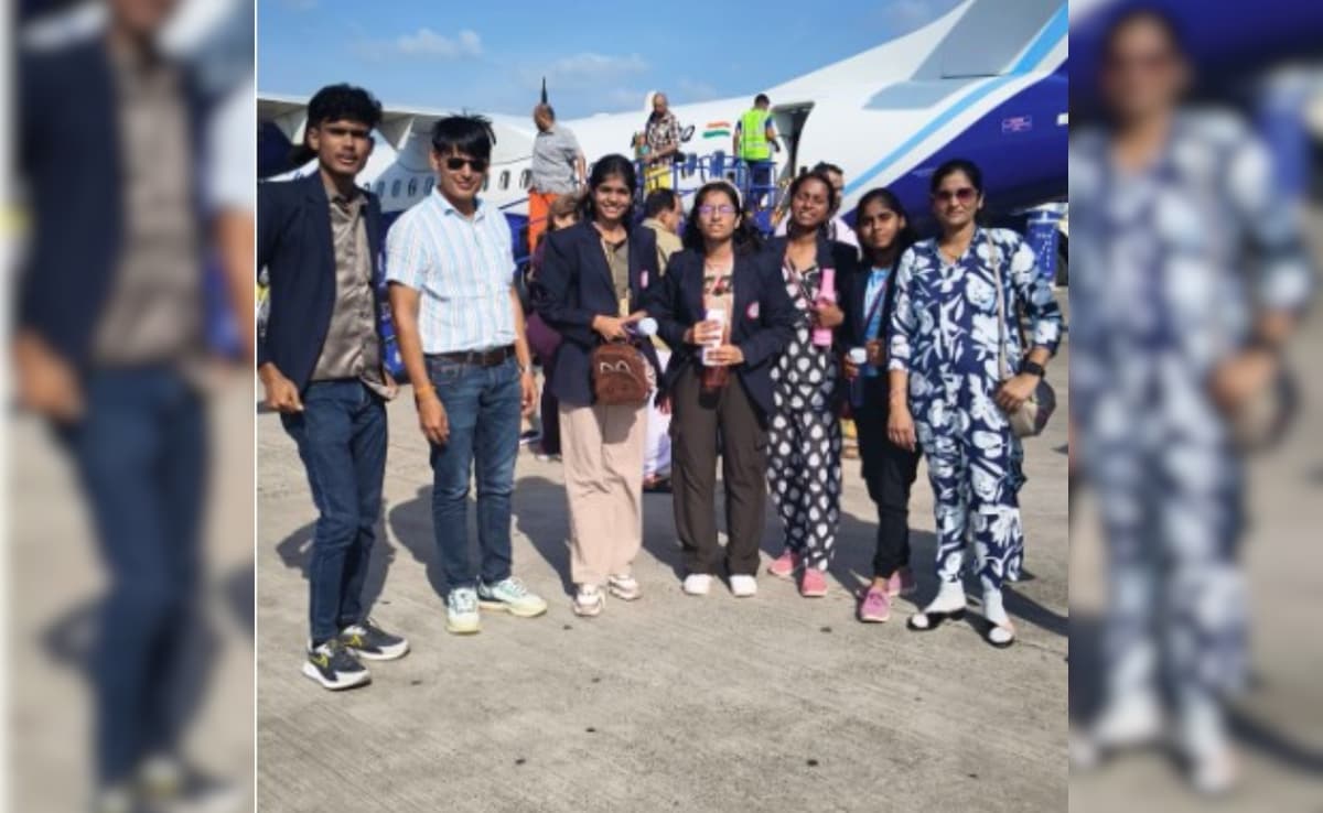 Rajasthan Teachers Reward Students with Air Travel