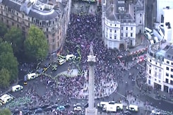Tommy Robinson Leads Over 1 Lakh In Anti-Immigration Protest In London Tommy Robinson Leads Over 1 Lakh In Anti-Immigration Protest In London